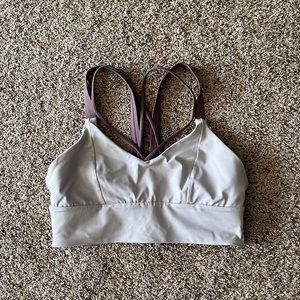 Lululemon sports bra